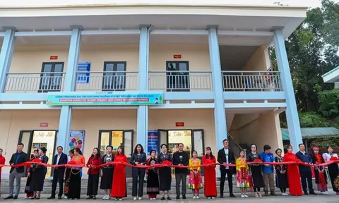 UNIQLO Việt Nam khánh thành nhà bán trú mới cho học sinh dân tộc thiểu số tại Tuyên Quang