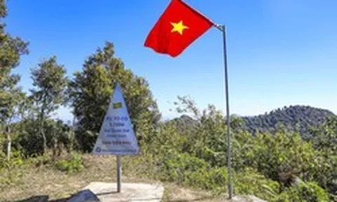 Cáp treo lên nơi từng là đài quan sát của Đại tướng Võ Nguyên Giáp: Đã động thổ, lên núi chỉ mất 15 phút