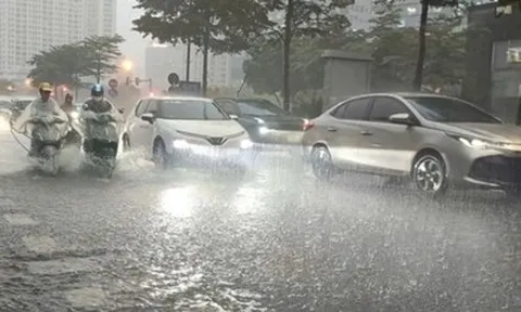 Dự báo thời tiết 18/5: Miền Bắc đón mưa rất to, cảnh báo thời tiết nguy hiểm