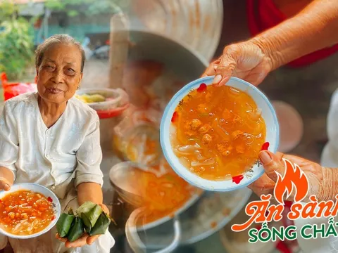 Quán bánh canh độc nhất vô nhị xứ Nam Phổ, nguyên liệu "thượng hạng" mà giá chỉ 10k/tô