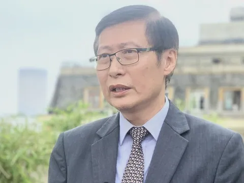 Chính sách đồng bộ ứng phó khó khăn "kép" của kinh tế thế giới