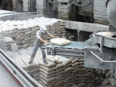 Vì sao nhiều doanh nghiệp xi măng điều chỉnh giá tăng?