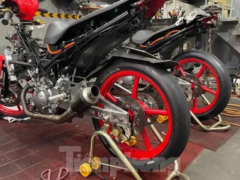 Công an TPHCM phát hiện hàng loạt lò 'độ' xe trái phép