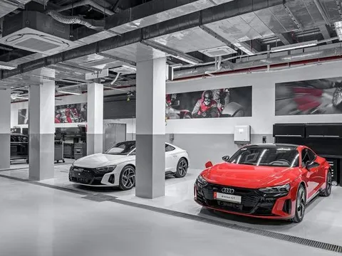 Bên trong showroom Audi lớn nhất Việt Nam: Vốn đầu tư hơn 140 tỷ đồng, rộng 9.000 m2, có cả khu sửa chữa dành riêng cho xe điện