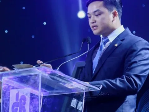2 năm ngồi ghế nóng tại Xây dựng Hoà Bình, CEO 9X làm được những gì?