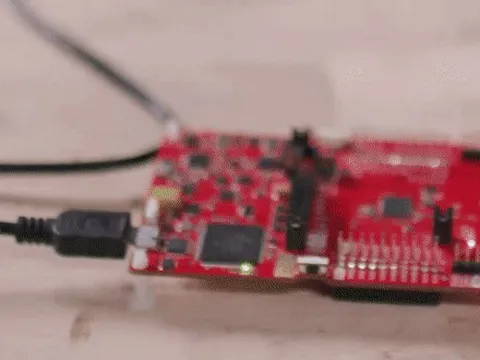 Bỏ 500.000 đồng, 'hack' xe Tesla giá 1,9 tỷ: VinFast, Ford, Mercedes có thể vào tầm ngắm!