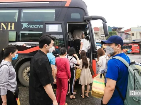 Giá xăng dầu giảm mạnh, tại sao cước vận tải vẫn “án binh bất động”?