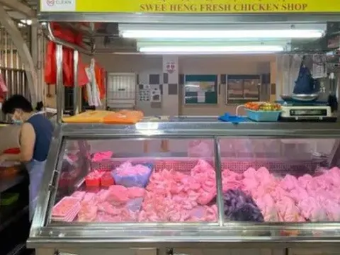 Hàng quán Malaysia chật vật vì giá thực phẩm tăng cao