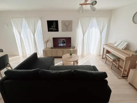 Vay đến 80% để mua nhà hơn 6 tỷ đồng, vợ chồng Việt ở Nhật thiết kế tổ ấm hơn 90m2 tối giản nhưng giá trị ở từng chi tiết