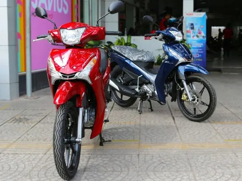 Ngắm Yamaha Jupiter Finn siêu tiết kiệm xăng vừa về đại lý, có gì "đấu" Honda Future?