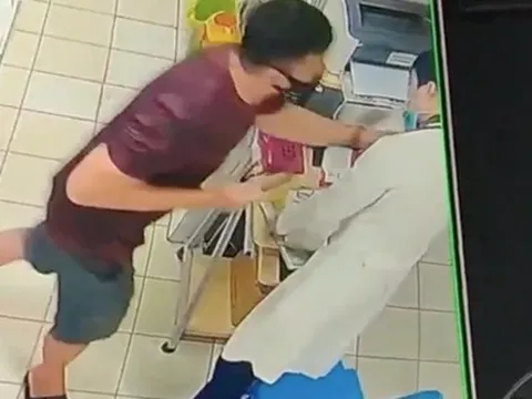 Triệu tập người đàn ông bóp cổ bác sĩ tại Bệnh viện Nhân dân Gia Định
