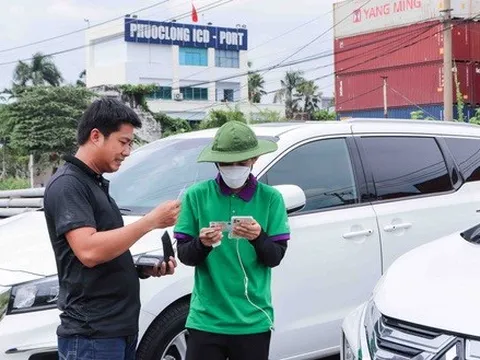 Dán thẻ ETC chỗ nào cũng quá tải