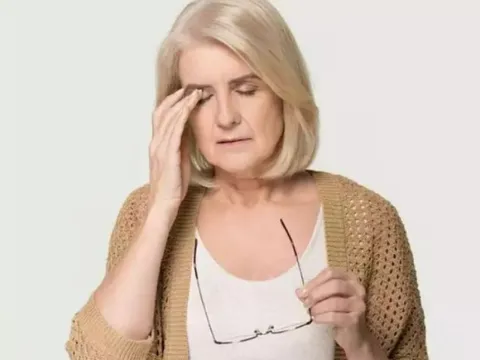 Đừng bỏ qua 3 dấu hiệu cảnh báo cholesterol xấu trong mắt của bạn