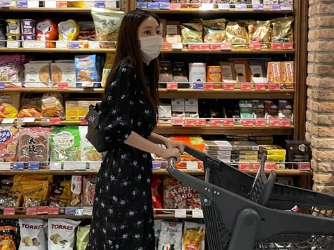 Sống tại TP.HCM, người phụ nữ độc thân 32 tuổi kiếm được 40 triệu đồng/tháng vẫn "khó tiết kiệm" vì lý do này