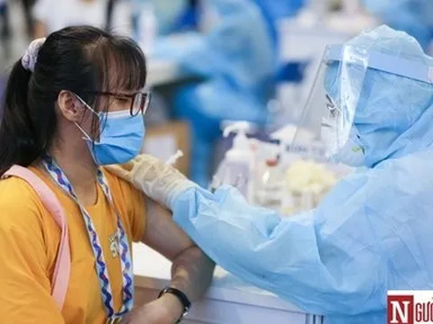 Tp.HCM: Yêu cầu 3 quận khẩn trương tổ chức tiêm vắc-xin phòng Covid-19 cho trẻ em