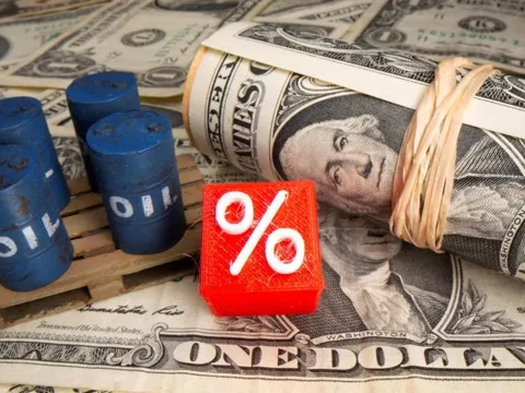 Lợi nhuận đầu tư dầu mỏ năm nay vượt trội so với chứng khoán và ngoại hối