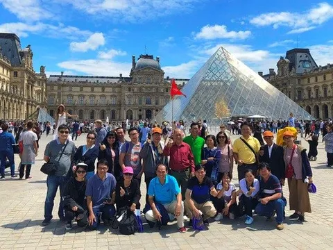 3 nước châu Âu không công nhận hộ chiếu mẫu mới: Các công ty du lịch Việt Nam lo lắng