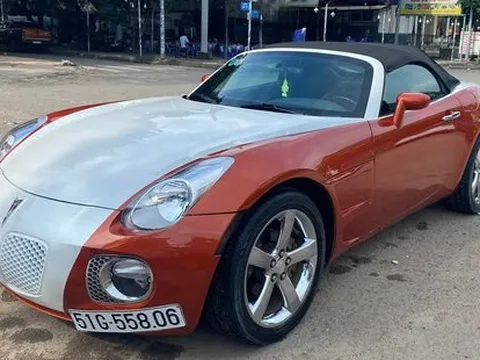 Trông bảnh như BMW Z4 nhưng đây là chiếc xe thể thao có giá chỉ ngang Toyota Camry