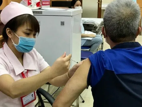 Những lợi ích bạn sẽ nhận được khi tiêm vaccine COVID-19 mũi 4