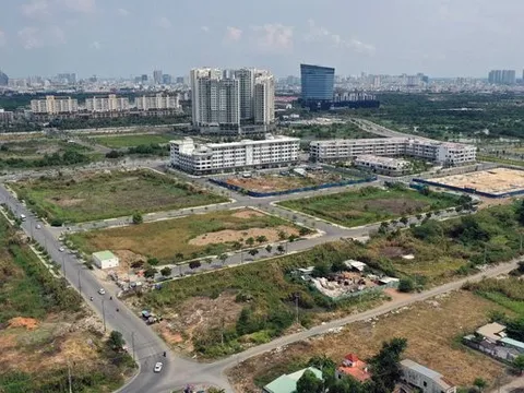 Hai doanh nghiệp trúng đấu giá đất Thủ Thiêm chưa nộp tiền, Bộ Tài chính nói gì?