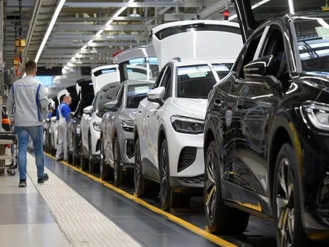 Ô tô thời lạm phát: Những tín hiệu báo động