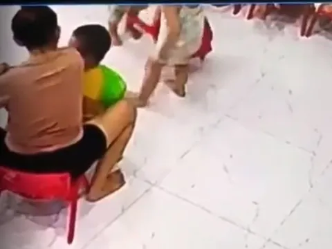 Vụ cô giáo thúc cùi chỏ vào mặt trẻ: Thu hồi giấy phép cơ sở mầm non