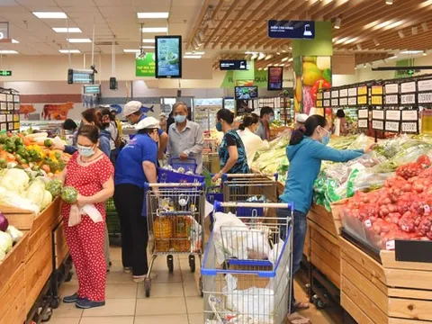 Tìm cách "hạ nhiệt" giá hàng hóa