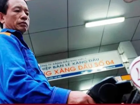 Giá dầu thô thế giới lao dốc mạnh, xăng sẽ giảm sâu?