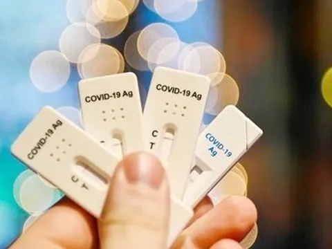 Sau bao lâu có thể bị tái nhiễm Covid-19 và điều trị như thế nào?