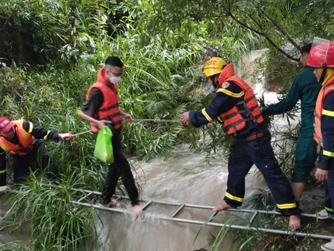 Chủ tịch nước gửi thư khen lực lượng cứu nạn cứu hộ Công an Quảng Nam