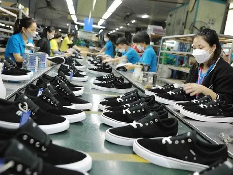 Vẫn còn thách thức đối với ngành da giày những tháng cuối năm