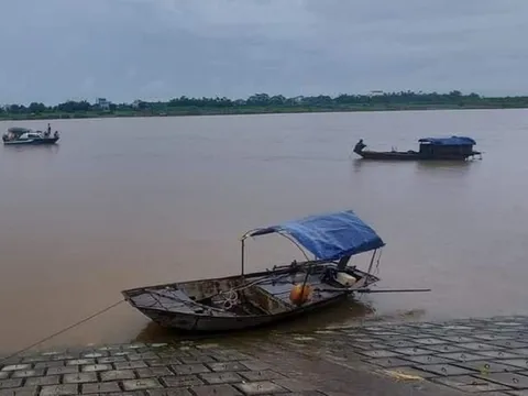 Tìm thấy thi thể 3 trẻ em mất tích trên sông Đào