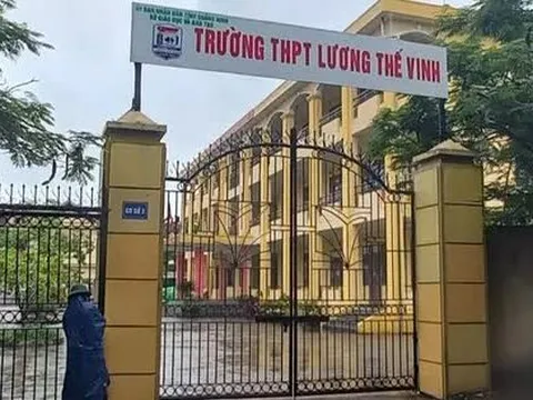 135 học sinh lớp 10 đã được nhận lại trường THPT Lương Thế Vinh