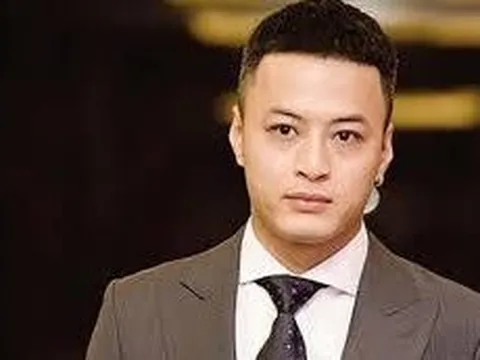 Hồng Đăng giải trình như thế nào với Nhà hát Kịch Hà Nội?