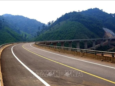 Bộ GTVT đề xuất trình tự, thủ tục chỉ định thầu 3 dự án cao tốc phía Nam