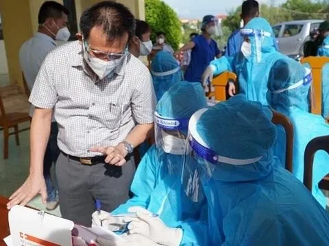 Giám đốc CDC Quảng Bình bị kỷ luật cảnh cáo