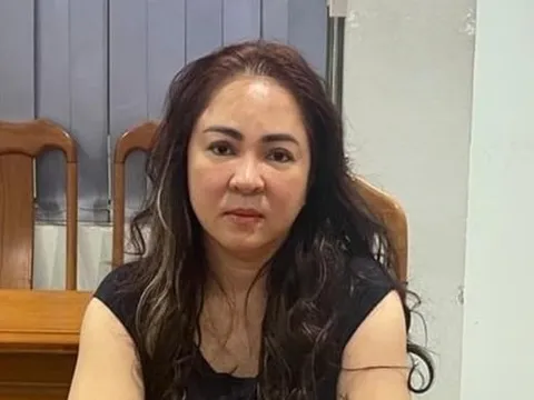 Bà Nguyễn Phương Hằng khai lý do xướng tên nhiều nghệ sĩ trên mạng xã hội