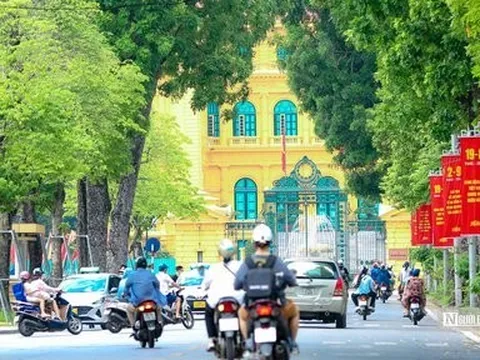 Hà Nội trang hoàng chào mừng Quốc khánh 2/9