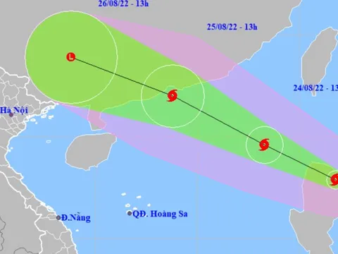 Bão Ma-on giật cấp 13, sóng biển cao 5-7 m đang lao nhanh vào biển Đông