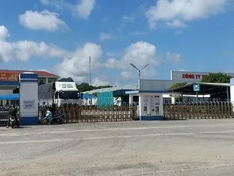 Thanh Hóa: Một nữ công nhân nhà máy giày bị xe nâng cán tử vong