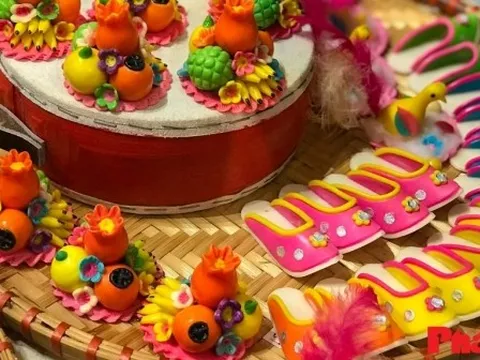 Yêu lắm tò he