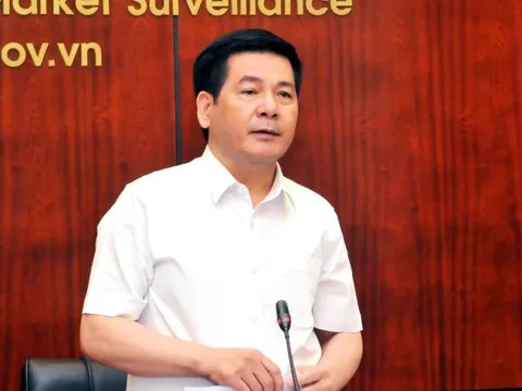 Bộ trưởng Công Thương: Kêu thiếu nguồn cung xăng dầu lúc này là phi lý