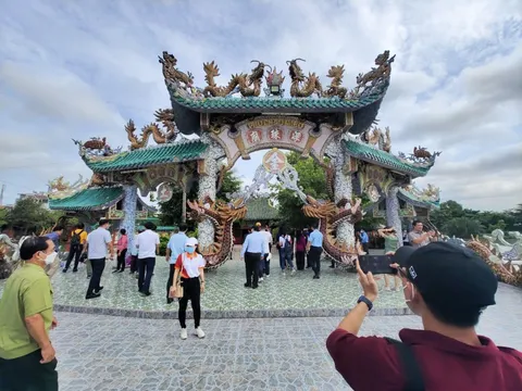 Ngỡ ngàng với những điểm đến “lạ” ở TP HCM