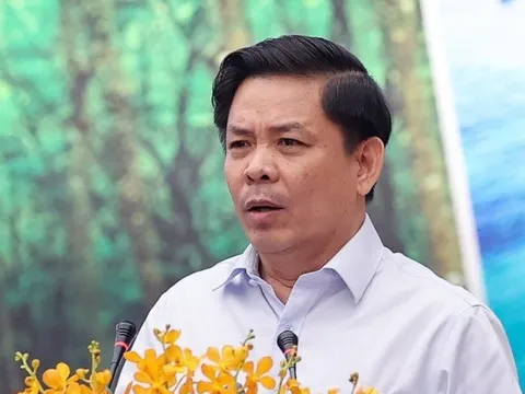 "Nên hình thành sân bay có thể đi bất cứ nơi đâu như sang châu Âu, sang Mỹ"