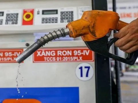 Sau 5 lần giảm liên tiếp, giá xăng dầu trong kỳ điều chỉnh tới có thể tăng khoảng 2.000 đồng/lít
