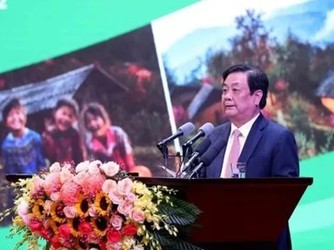 Bộ trưởng Nông nghiệp: Làm sao để người dân sống hài hòa và hạnh phúc?