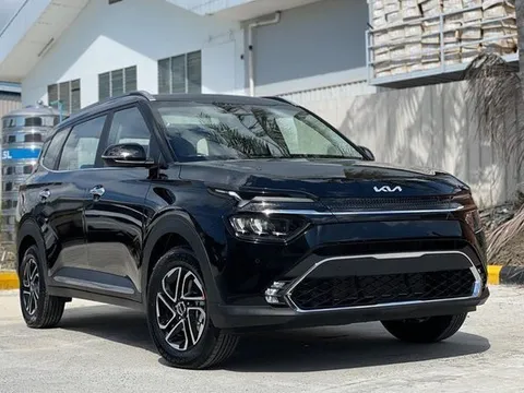 Đại lý nhận cọc Kia Carens 2023 tại Việt Nam: Tháng 9 có thông tin, tân binh tiềm năng cạnh tranh sòng phẳng với Xpander