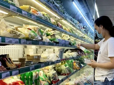 Nghỉ lễ 2/9, siêu thị chay đua khuyến mãi, giảm giá