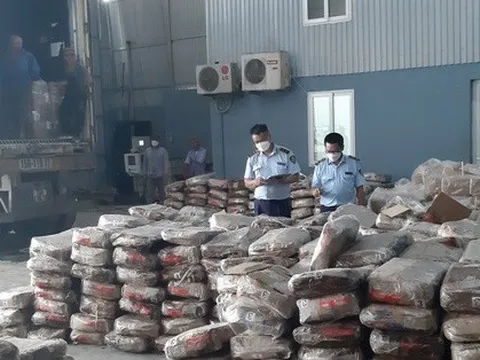 Bắt giữ 3 xe container chở hơn 86 tấn thịt bò, ngựa,... từ Cao Bằng về xuôi tiêu thụ