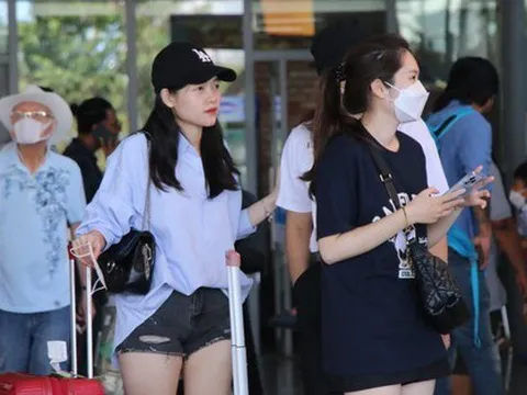 Hình ảnh trái ngược tại sân bay và bến xe Đà Nẵng ngày đầu nghỉ lễ 2-9